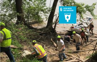 Volunteers Living Lands and Waters