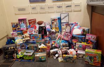 pg_toys-for-tots_lv-2