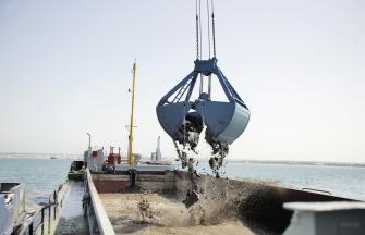 Dredging_sludge_1